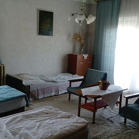 Omi Apartman Hotel Marcali Zewnętrze zdjęcie